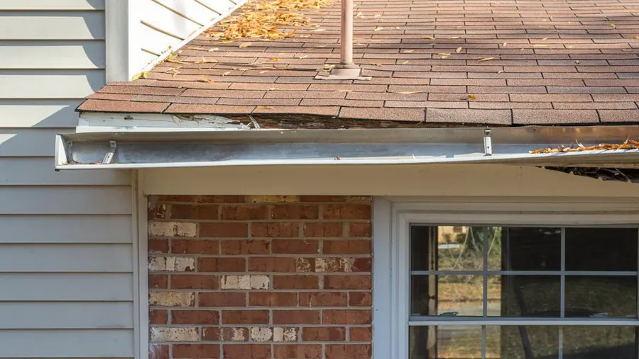 DIY Rain Gutter Fixes in Kilmarnock: What You Need to Know